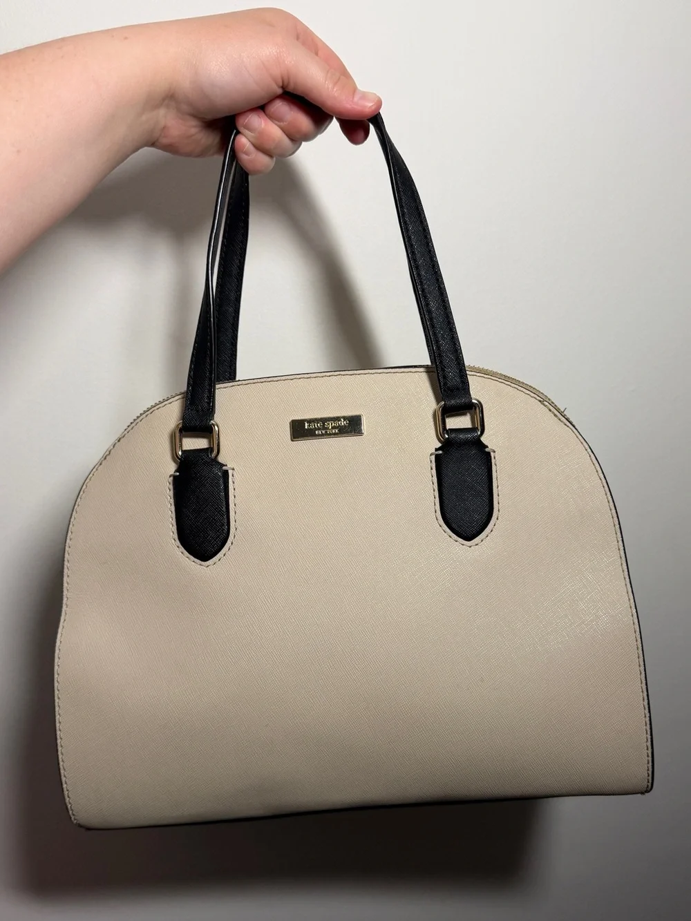 Kate Spade Laurel Way Reiley Dome Satchel Cream & Black Colorblock Leather
